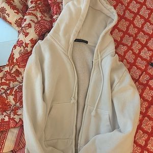 BRANDY MELVILLE CROPPED CRYSTAL HOODIE